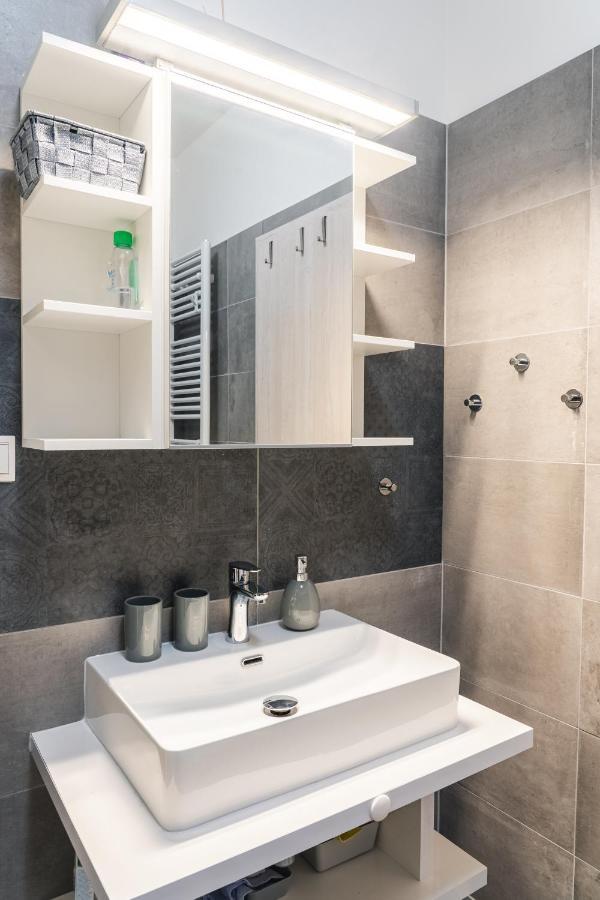 Apartment Lucy - Primo Tatry Stary Smokovec Vysoké Tatry المظهر الخارجي الصورة